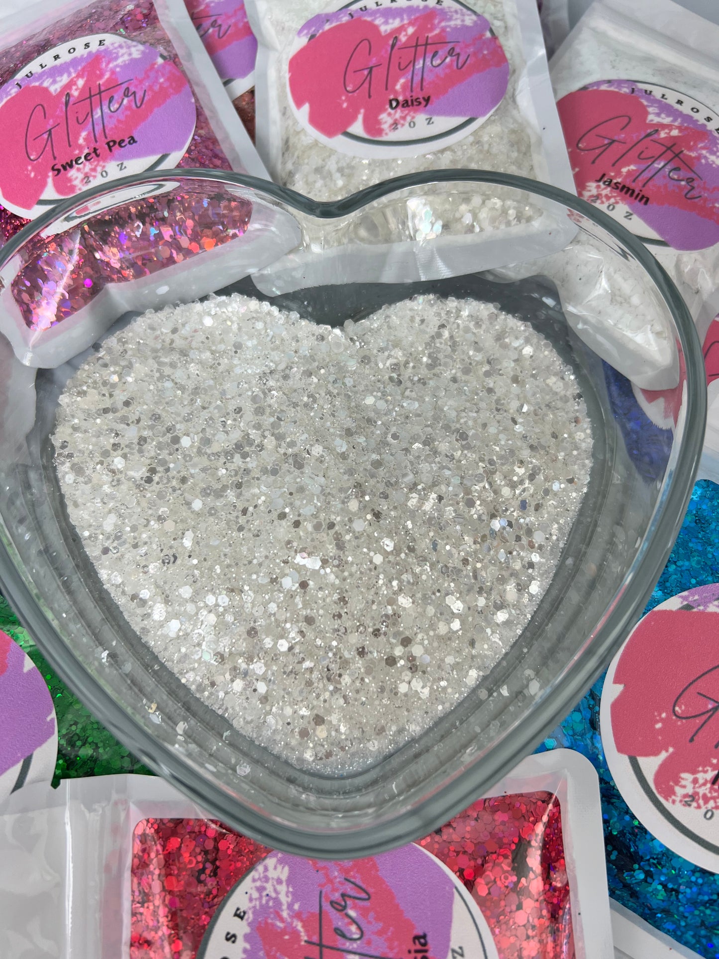 Daisy Polyester chunky glitter mix -2oz bag